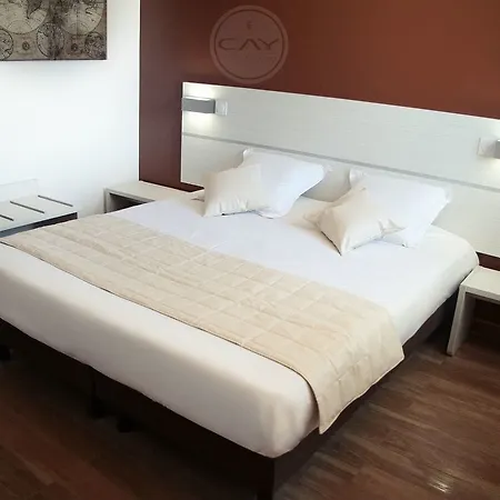 Le Cay 3* Roquebrune-sur Argens